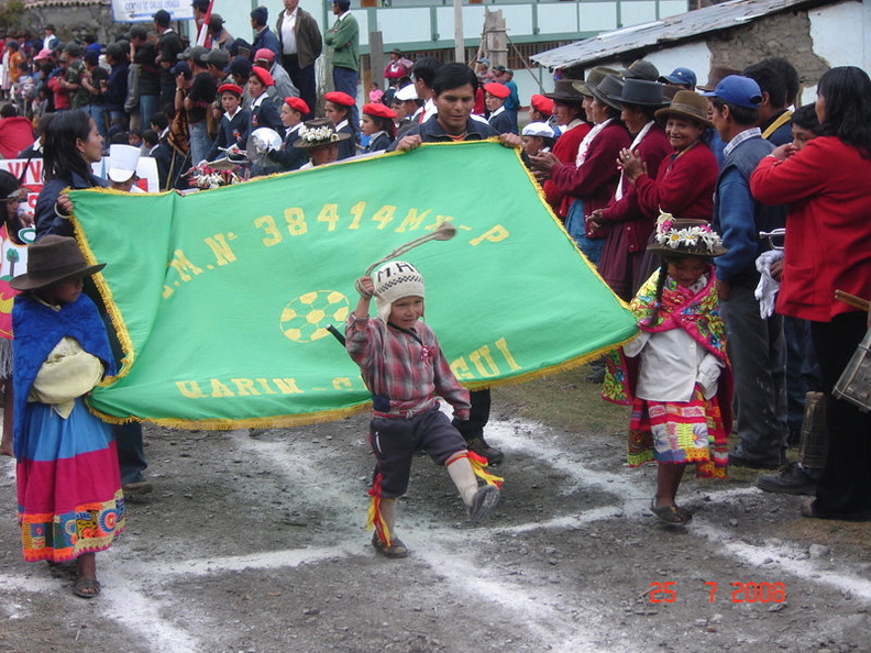Desfile de Fiestas Patrias en Chungui